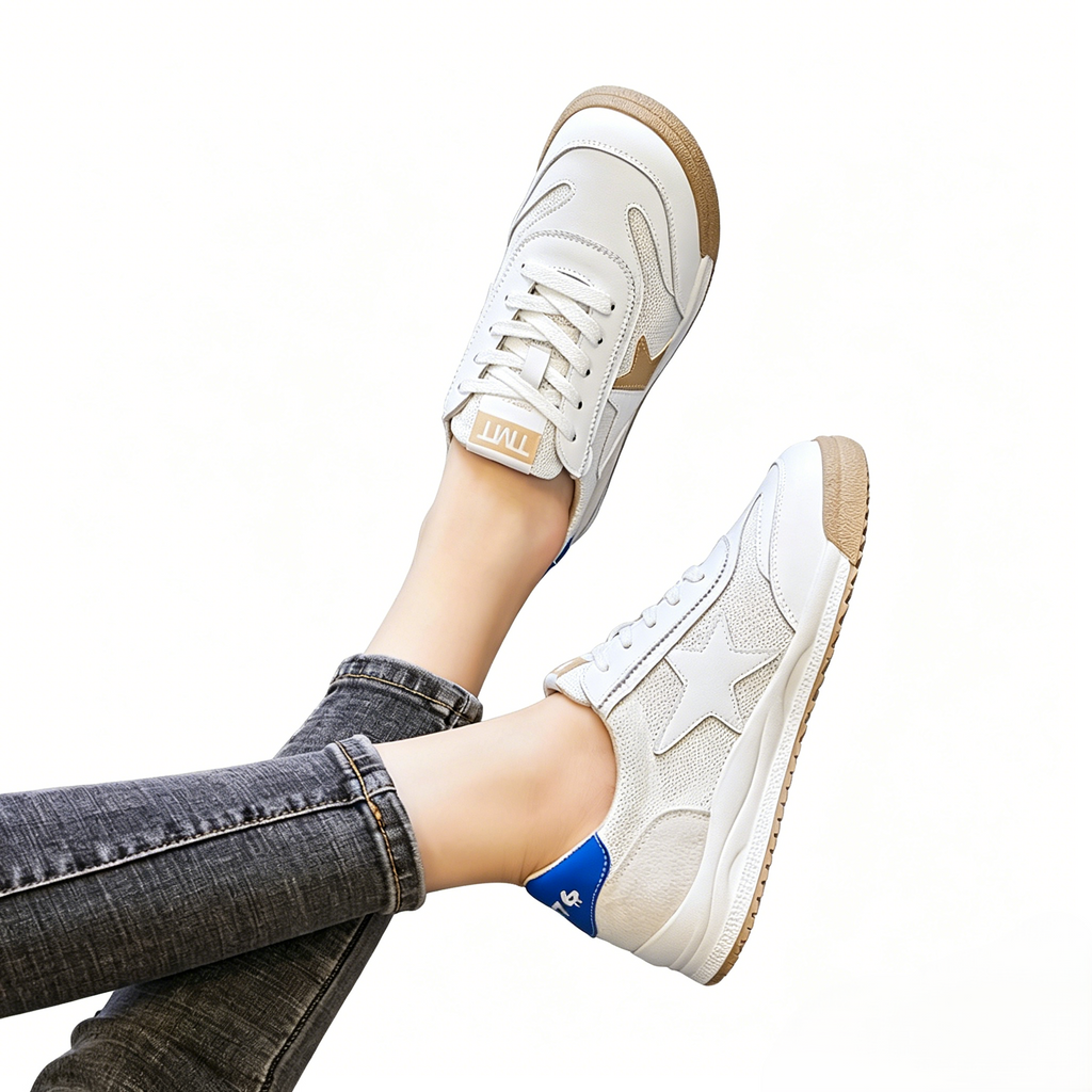 Low-cut, breathable mesh white sneakers, retro star-patterned flat casual athletic shoes
