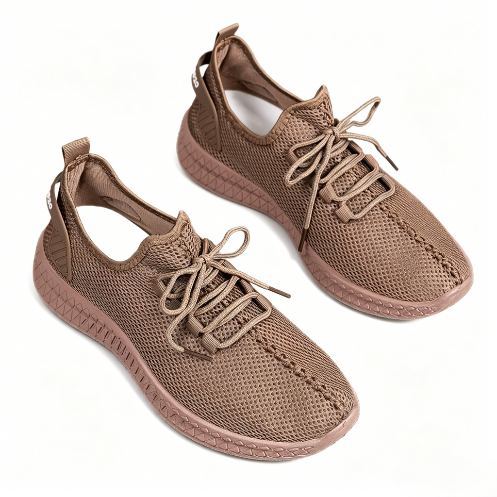 Summer breathable mesh athletic shoes for men and women, lightweight soft-soled slip-on casual shoes